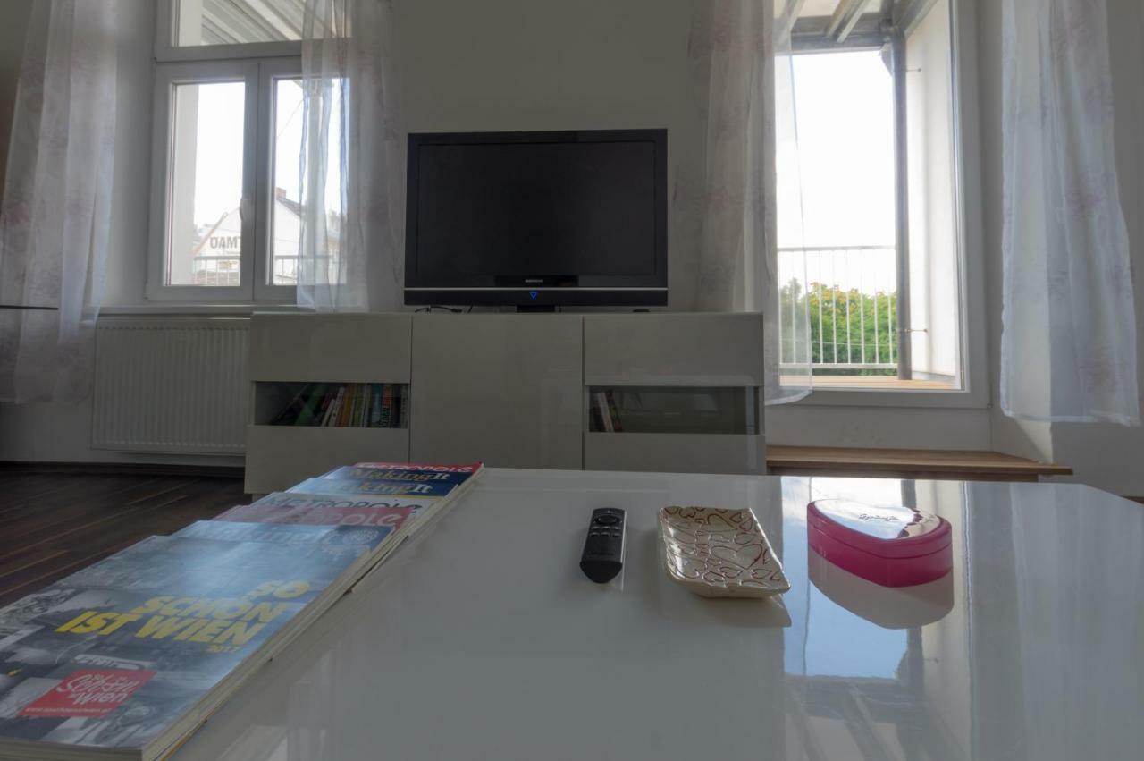 Spacious Apartment In Center With Terrace Wien Ngoại thất bức ảnh