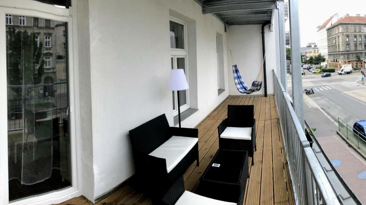 Spacious Apartment In Center With Terrace Wien Ngoại thất bức ảnh